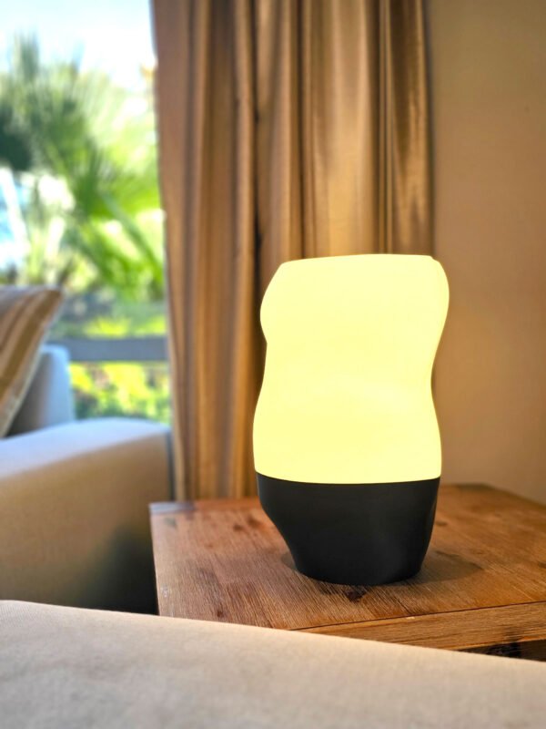 Amorf table lamp