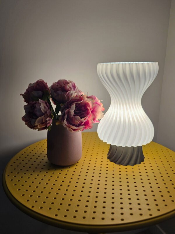 Hourglass table lamp