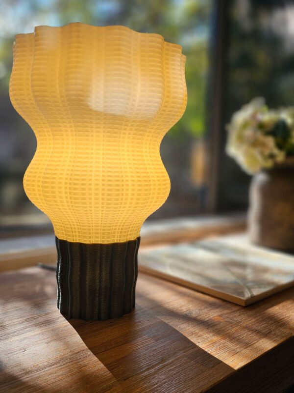 Nautica table lamp